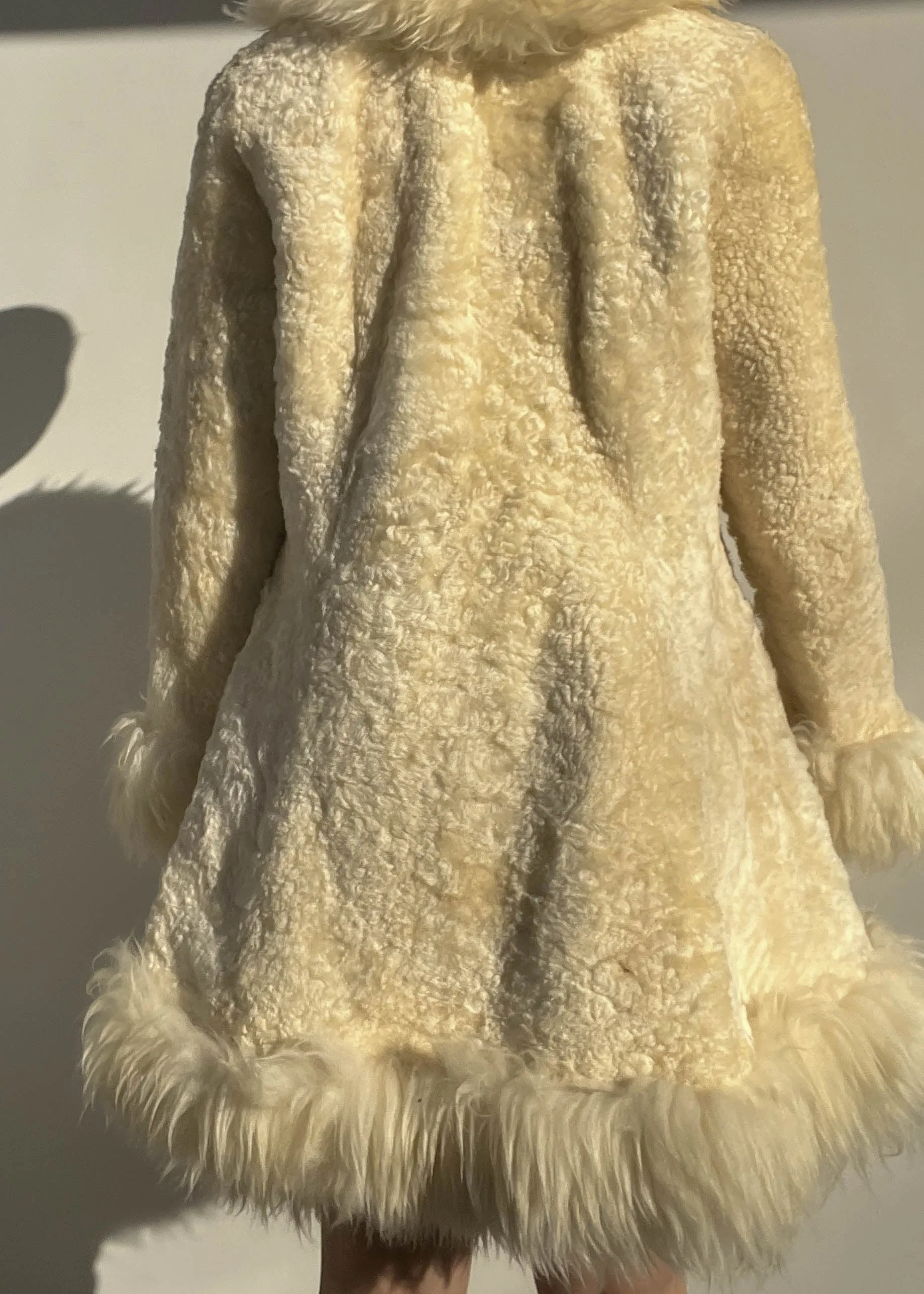 70's Cream Fur Trim Coat (M-L)