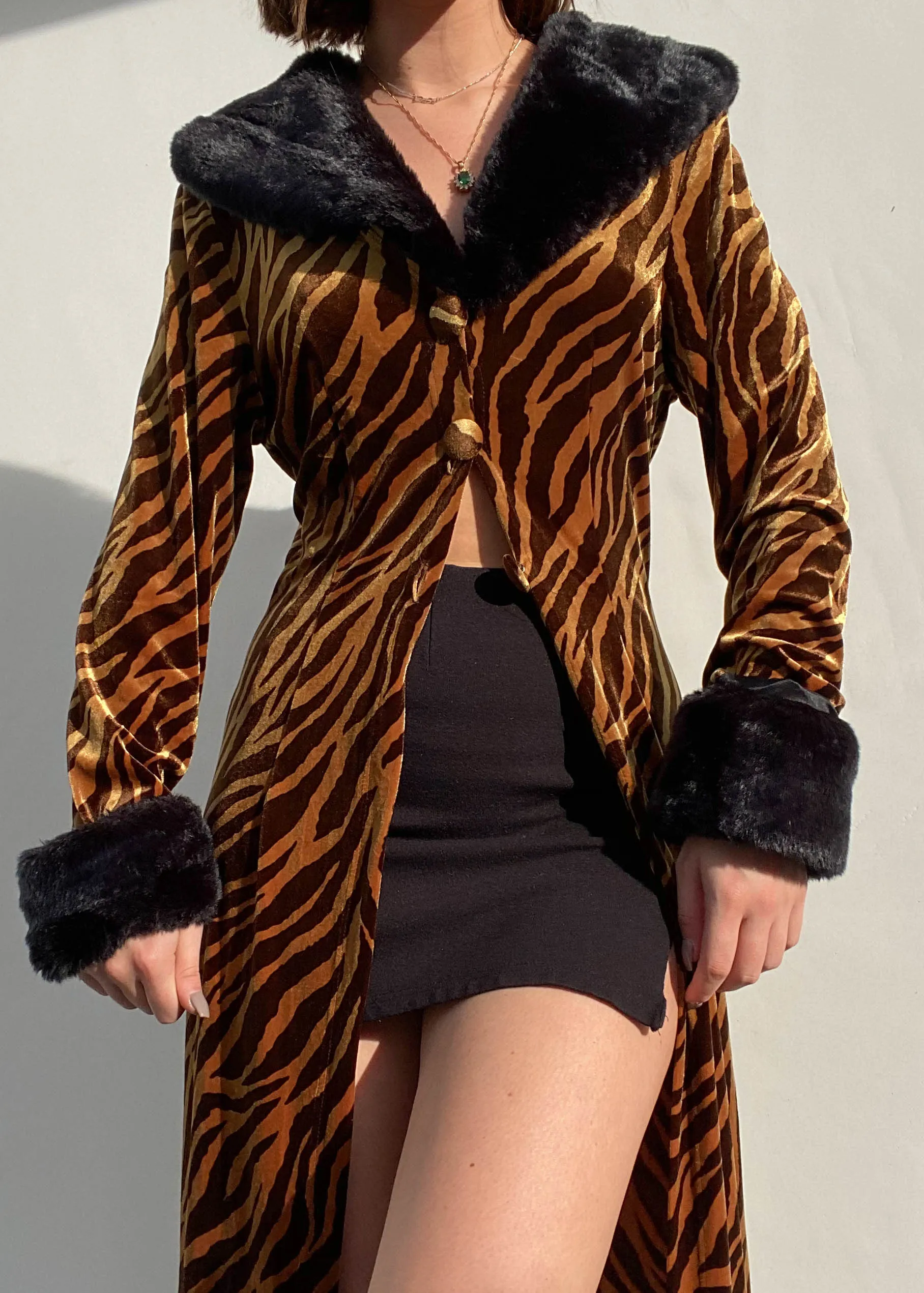 90's Fuzzy Tiger Fur Trim Coat (S-M)