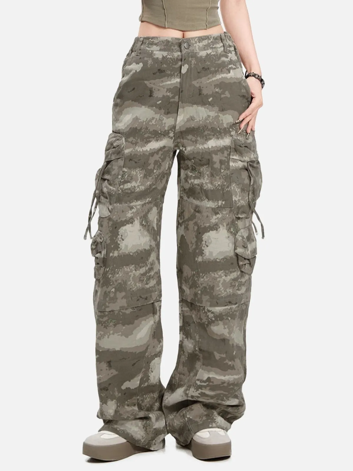 Aelfric Eden Camouflage Multi Pocket Cargo Pants