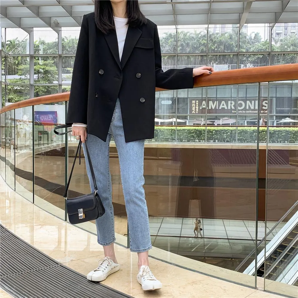 Black Loose Aesthetic Blazer Jacket And White Cropped Shirt