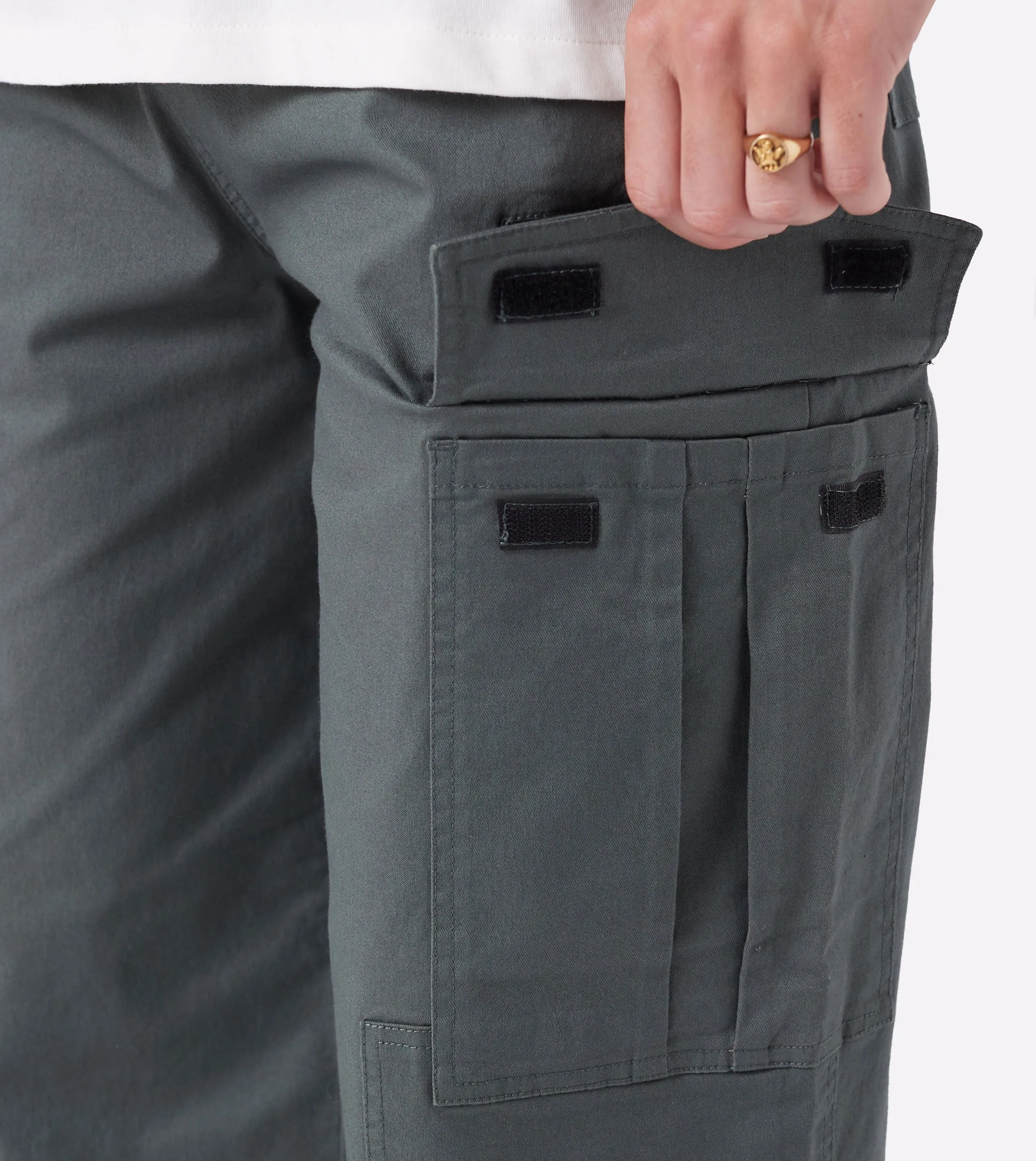 Box    Cargo Pant Olive