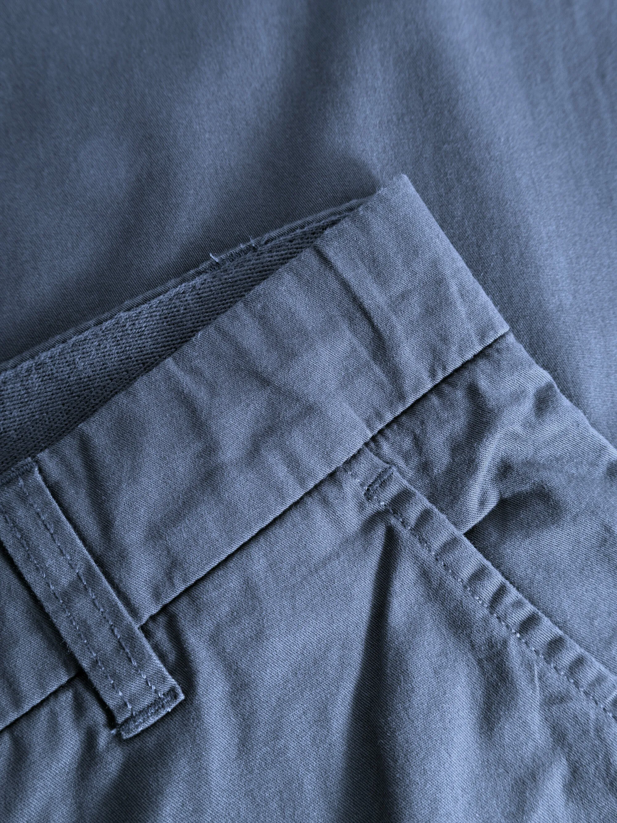 CHUCK regular chino poplin pant - Vintage Indigo