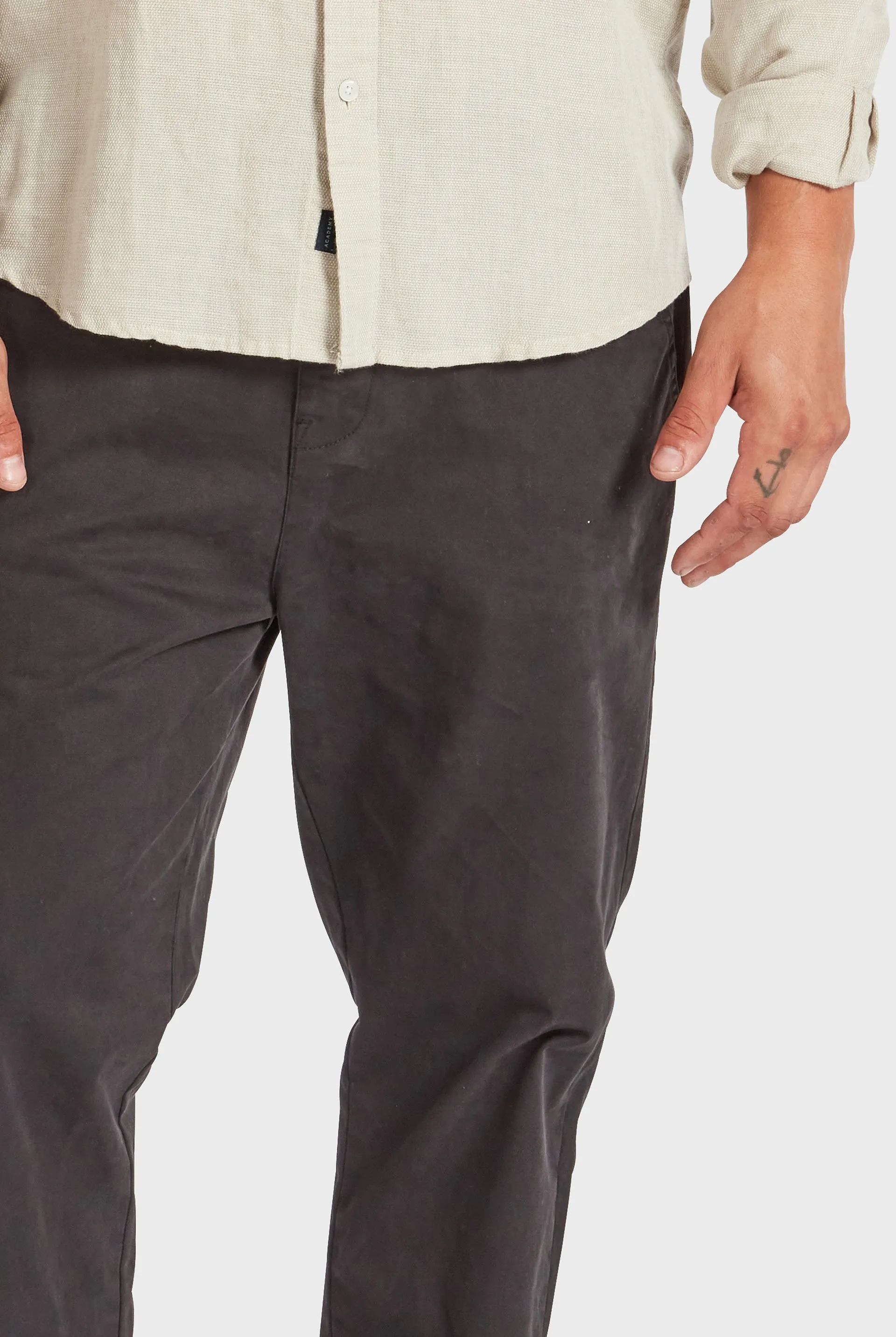 Hudson Straight Chino