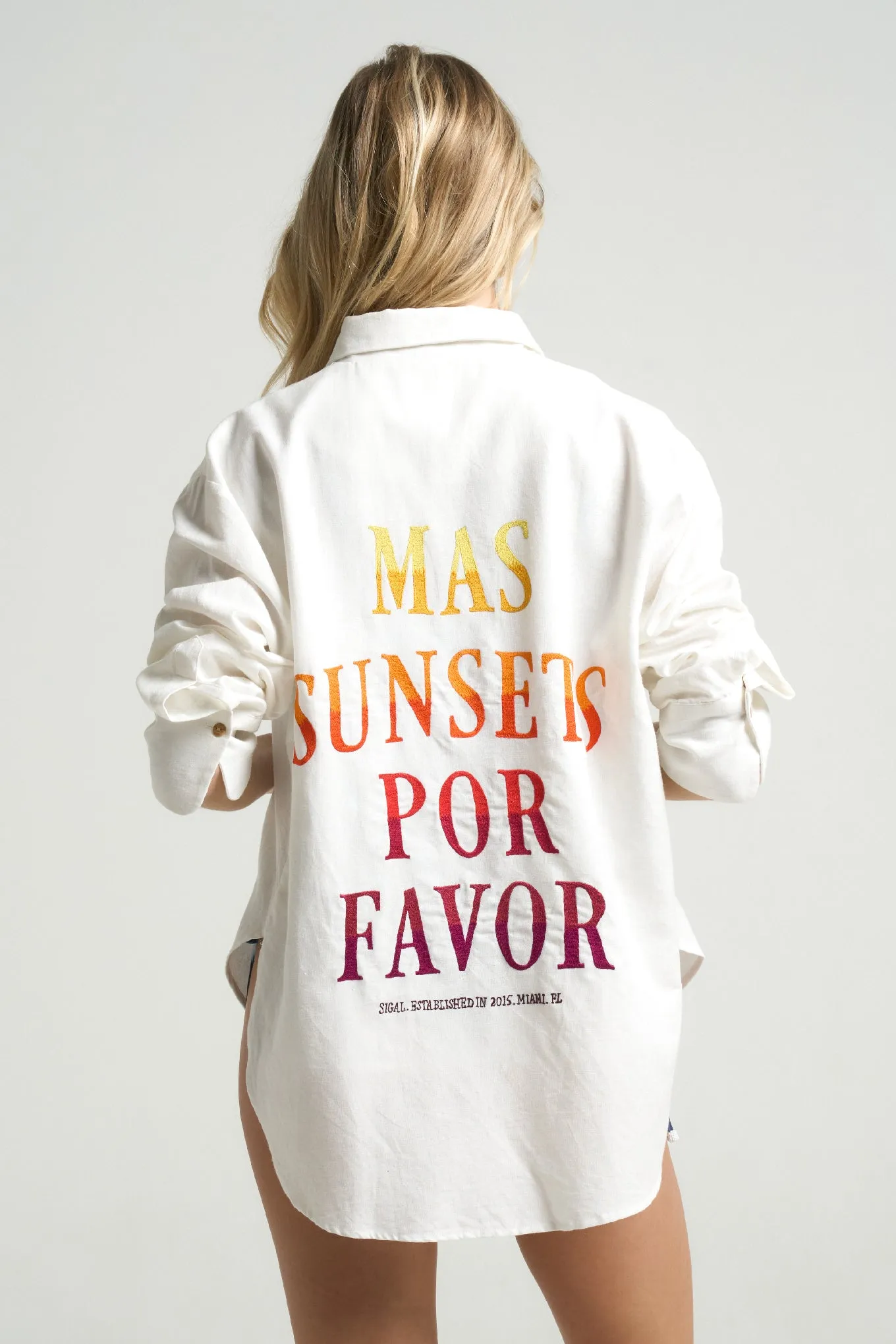 Mas Sunsets Por Favor Shirt