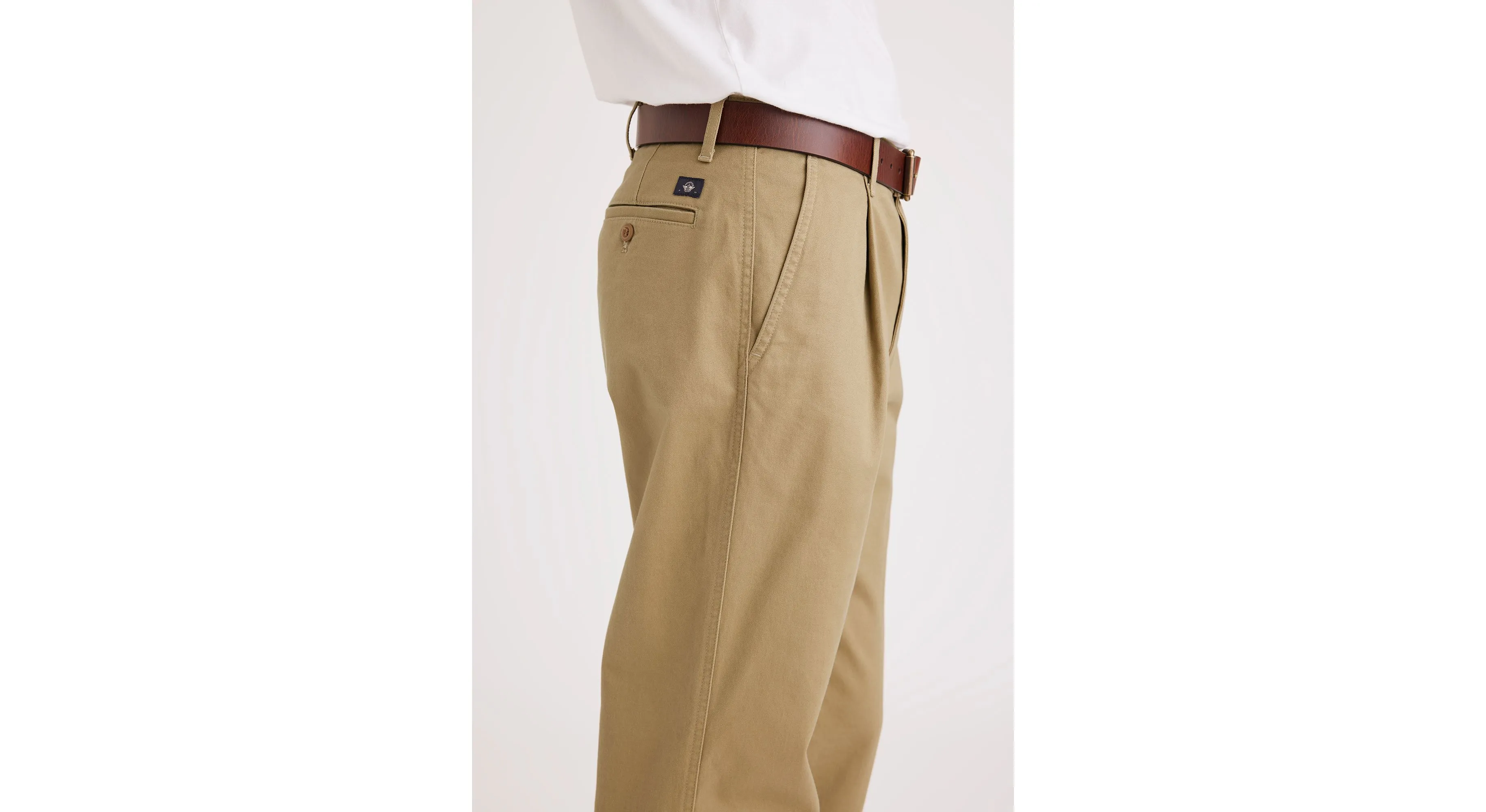 Men's Relaxed Tapered Fit Original Chino Pants