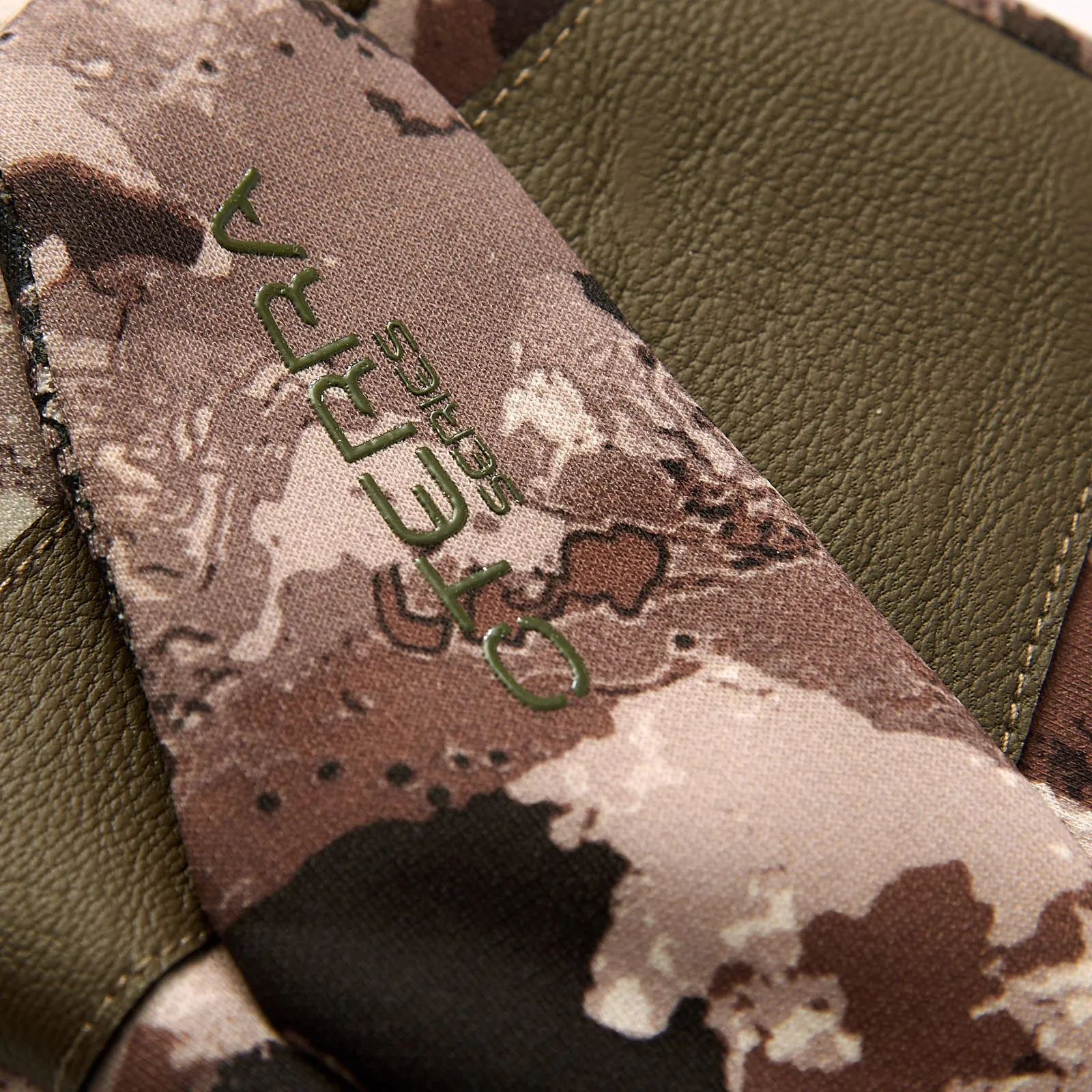 "Guardian" Stretch Fleece Glove - Veil Camo™ -Cervidae