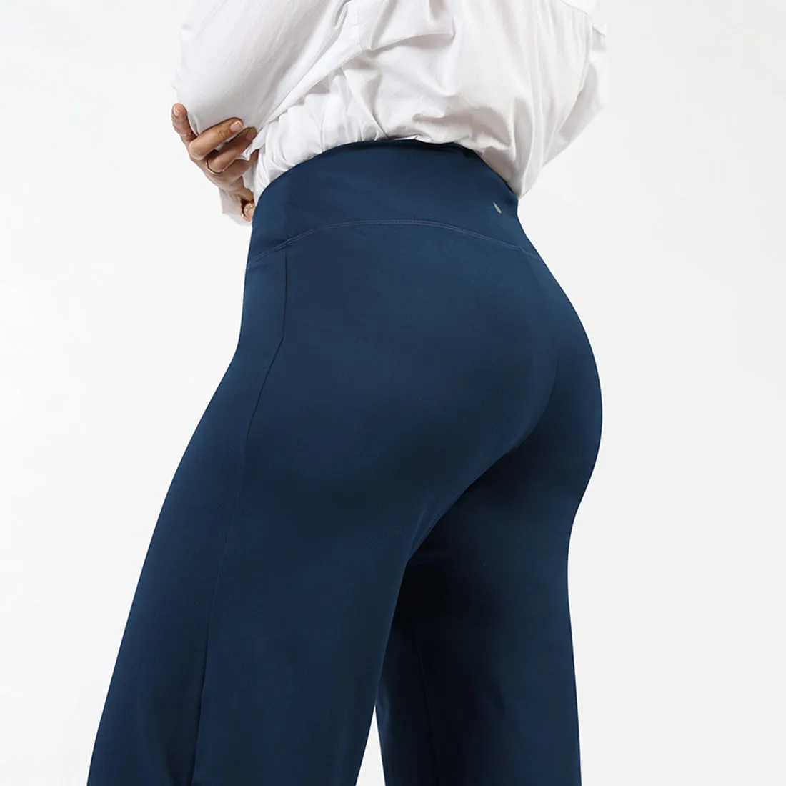 Ultimate Wide Legged Pants - Lite