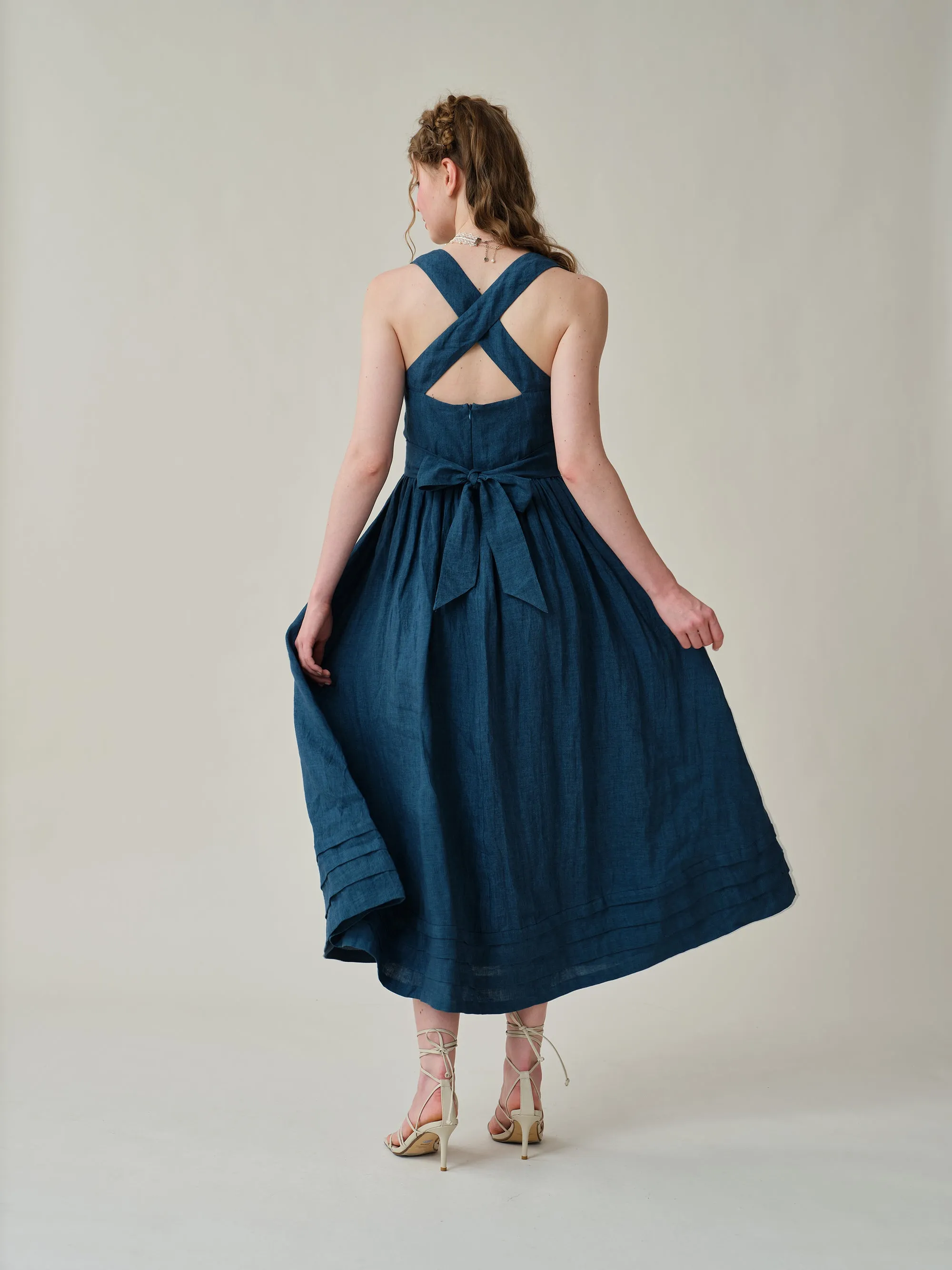 Vetiver 23 | cross back linen dress