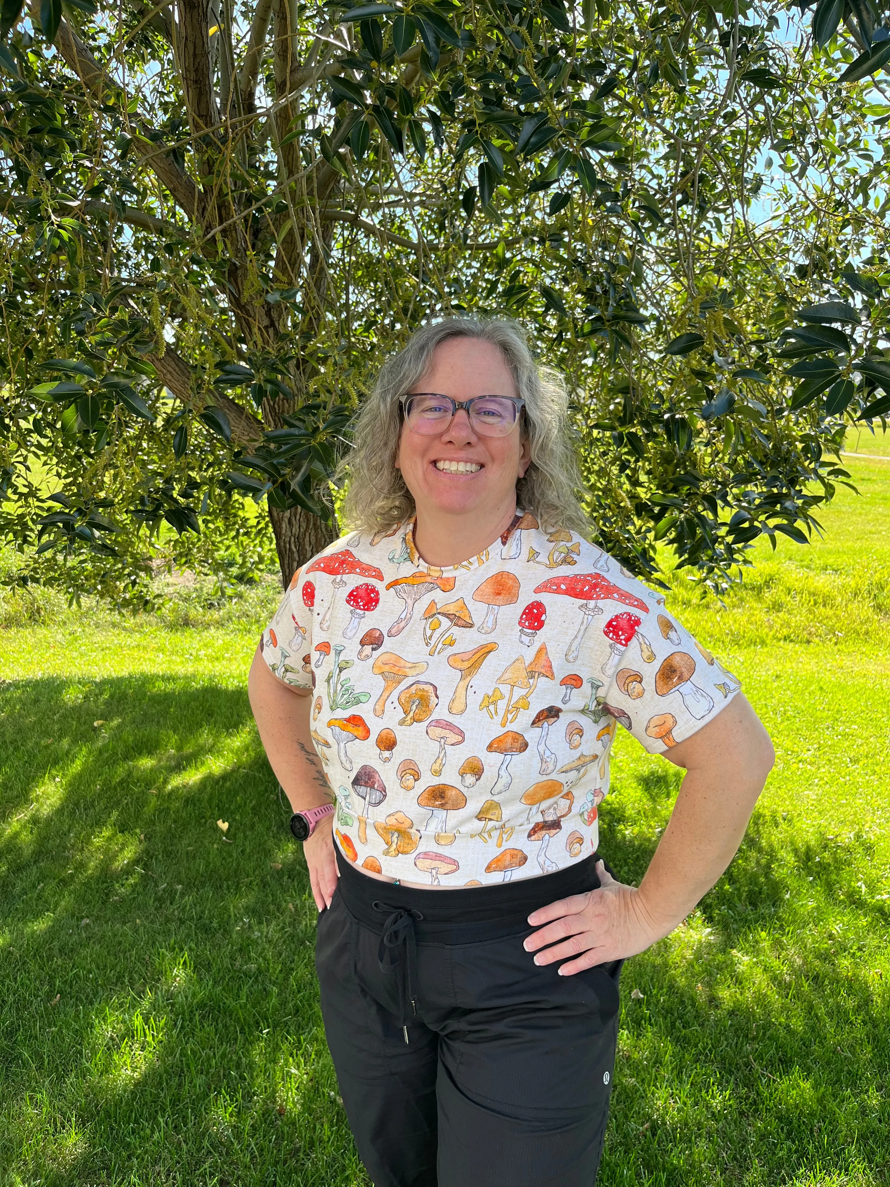 Women’s Mushrooms Crop Top size Small